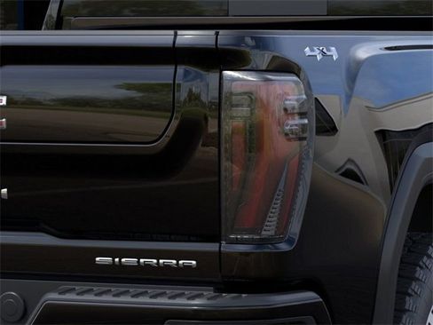 New 2026 GMC Sierra 2500 Denali Ultimate w/ Max Trailering Package image 11