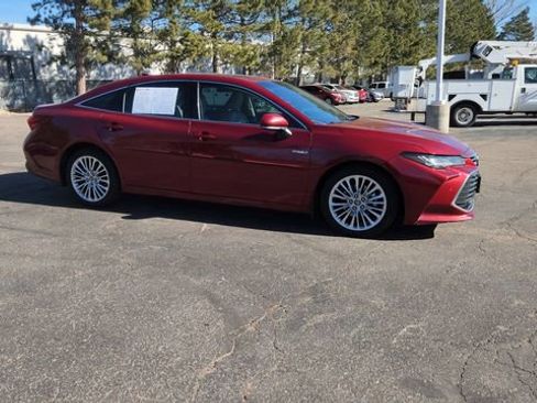 Used 2020 Toyota Avalon Limited w/ Advanced Safety Package image 18