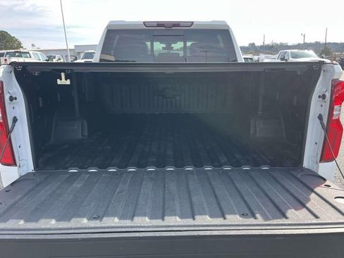 Used 2022 Chevrolet Silverado 1500 LTZ w/ LTZ Premium Package image 12