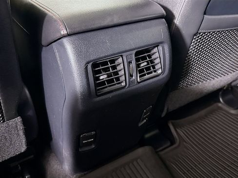 Used 2019 Toyota 4Runner TRD Off-Road Premium AWD/4WD image 28