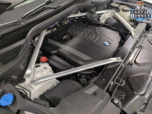 Used 2021 BMW X6 xDrive40i w/ Executive Package 2 AWD/4WD image 31