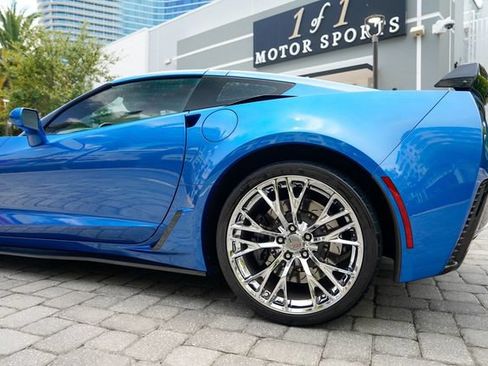 Used 2016 Chevrolet Corvette Z06 w/ 3LZ Preferred Equipment Group RWD image 19