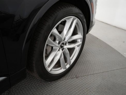 Used 2018 Audi Q7 3.0T Prestige AWD/4WD image 65