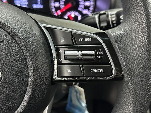 Used 2020 Kia Optima LX image 16