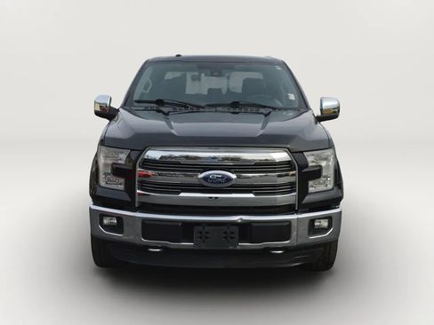 Used 2015 Ford F150 Lariat w/ Equipment Group 502A Luxury image 2