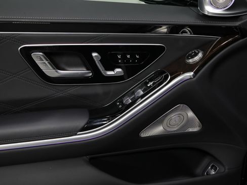 Used 2026 Mercedes-Benz Maybach S 580 4MATIC image 58