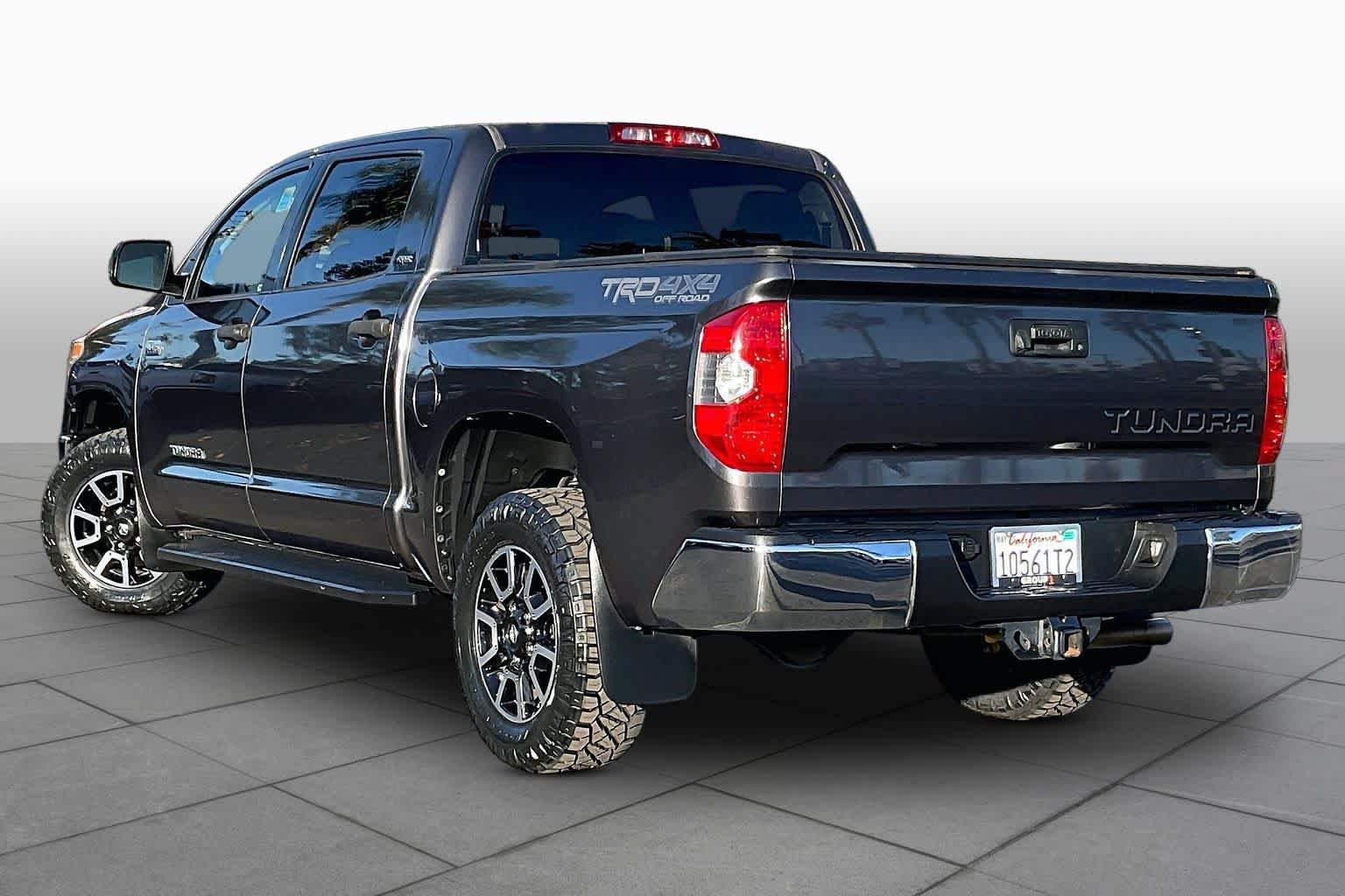 Used 2017 Toyota Tundra SR5 w/ TRD Off Road Package AWD/4WD image 11