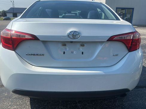 Used 2017 Toyota Corolla LE FWD image 6