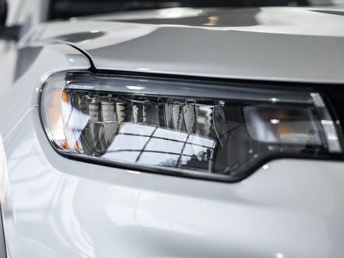 New 2026 Jeep Compass Latitude image 12