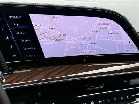 Used 2022 Cadillac Escalade ESV Premium Luxury Platinum image 6