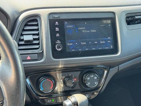 Used 2020 Honda HR-V Sport image 27