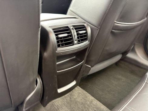 Used 2017 Buick Regal Sport Touring image 18