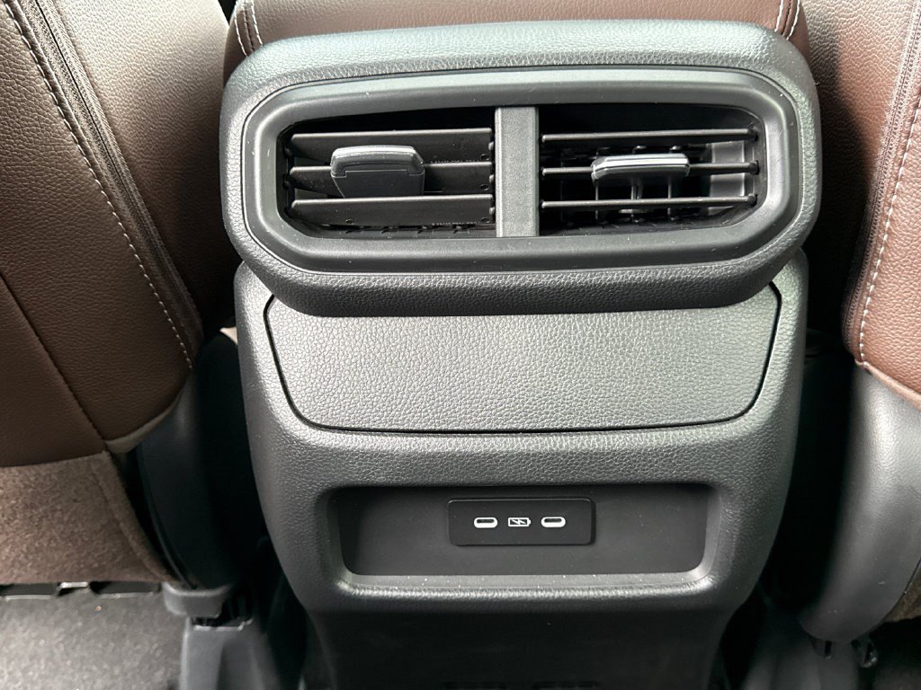 Certified 2024 Honda Passport EX-L image 19