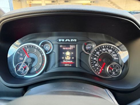 Used 2022 RAM 2500 Big Horn w/ Level A Equipment Group AWD/4WD image 13