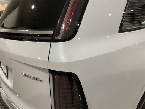 New 2026 Cadillac Vistiq Luxury image 13