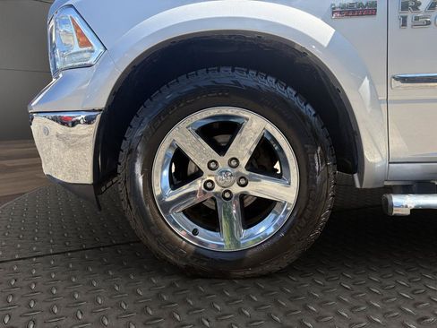 Used 2016 RAM 1500 Laramie w/ Convenience Group AWD/4WD image 20