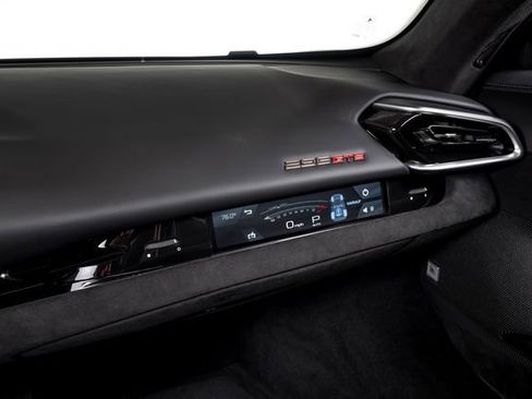 Used 2025 Ferrari 296 GTS RWD image 41