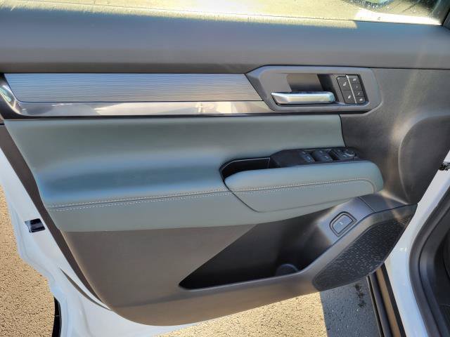 New 2027 GMC Terrain AT4 w/ Convenience Package III AWD/4WD image 12