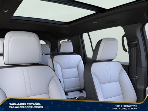 New 2026 Chevrolet Traverse High Country FWD image 18