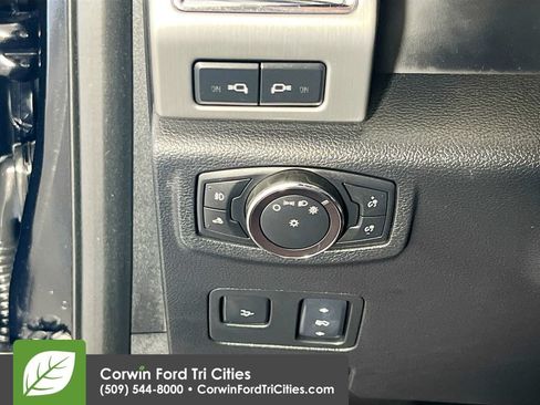Used 2017 Ford F350 Platinum w/ Platinum Ultimate Package AWD/4WD image 19