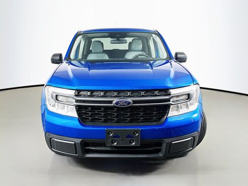 Used 2022 Ford Maverick XLT FWD image 2