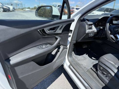 Used 2017 Audi Q7 3.0T Premium Plus image 22