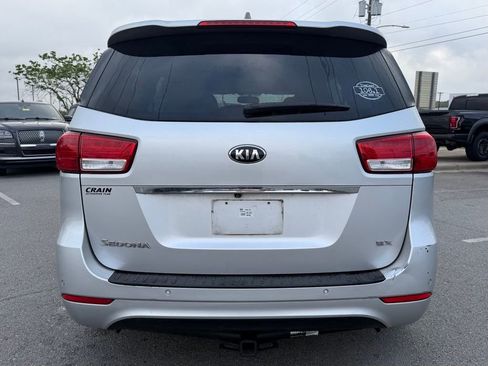 Used 2015 Kia Sedona SX FWD image 6