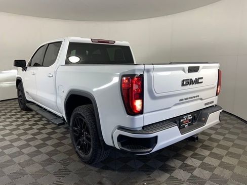 Used 2022 GMC Sierra 1500 Elevation w/ LPO, Elevation Black Package RWD image 8