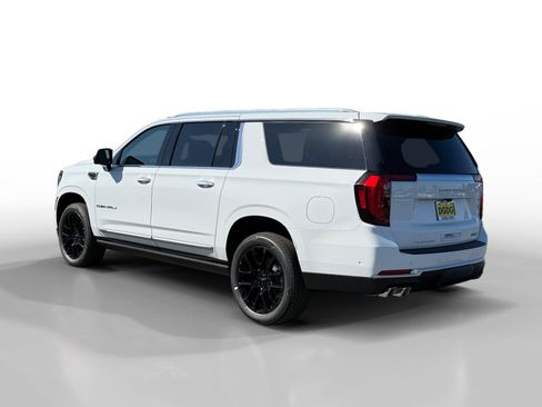 New 2026 GMC Yukon XL Denali w/ Sun & Power Step Package image 3