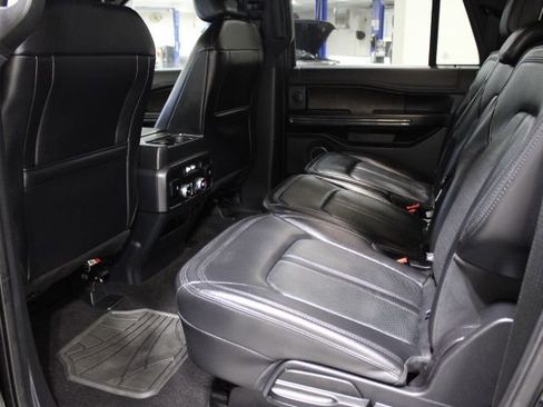 Used 2021 Ford Expedition Max Limited image 24