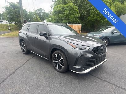 Used 2022 Toyota Highlander XSE
