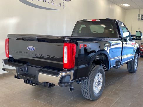 New 2026 Ford F350 XLT w/ FX4 Off-Road Package AWD/4WD image 7
