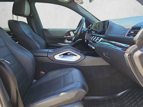 Used 2022 Mercedes-Benz GLS 450 4MATIC image 23
