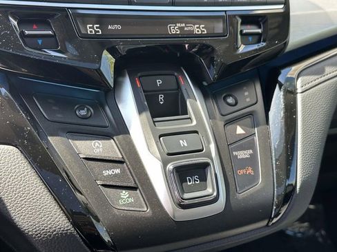 Certified 2025 Honda Odyssey Touring image 30