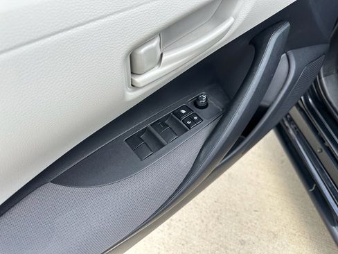 Used 2024 Toyota Corolla LE image 10