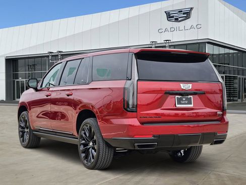 New 2026 Cadillac Escalade ESV Platinum Sport w/ LPO, ONYX Package AWD/4WD image 4