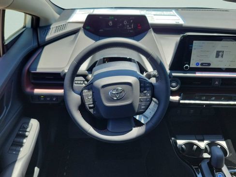 New 2026 Toyota Prius Plug-In Hybrid FWD image 12