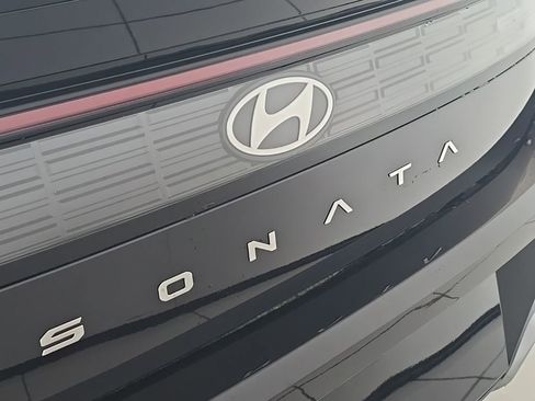 New 2026 Hyundai Sonata SEL FWD image 11