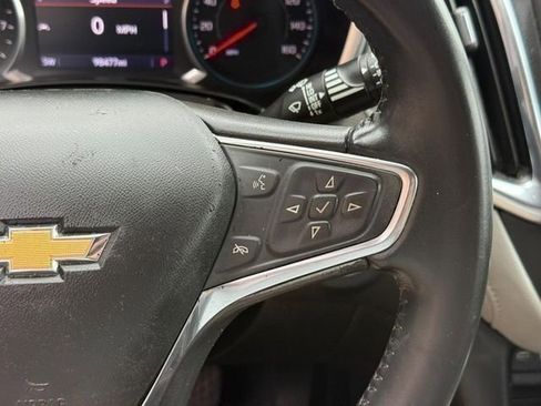 Used 2021 Chevrolet Equinox Premier FWD image 21