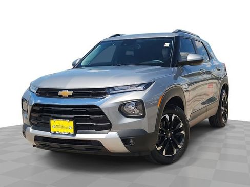 Used 2023 Chevrolet TrailBlazer LT w/ Convenience Package AWD/4WD image 1