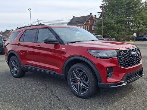 New 2026 Ford Explorer ST-Line w/ ST-Line Street Pack image 2