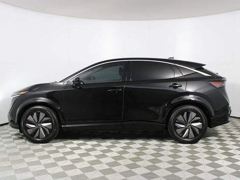 Used 2024 Nissan Ariya FWD image 30