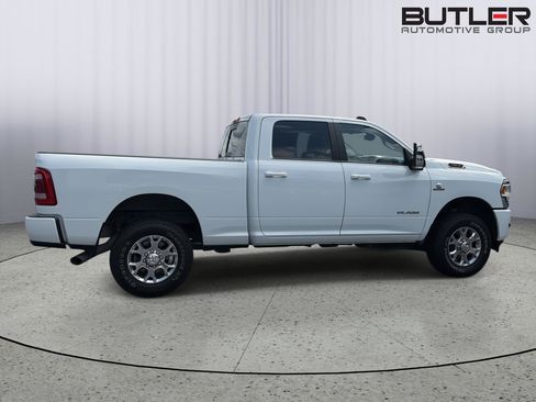 Used 2024 RAM 2500 Laramie AWD/4WD image 7