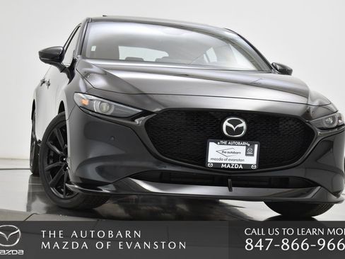 Certified 2025 MAZDA MAZDA3 Hatchback w/Premium Plus Pkg image 3