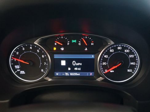 Used 2022 GMC Terrain SLE w/ Driver Convenience Package AWD/4WD image 32