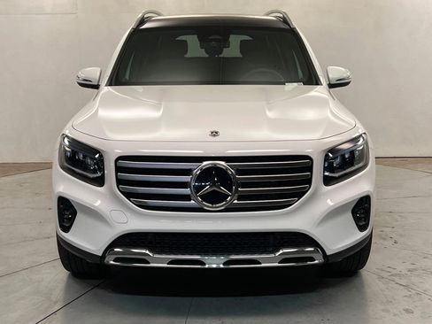 New 2026 Mercedes-Benz GLB 250 4MATIC image 8