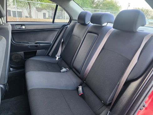 Used 2017 Mitsubishi Lancer ES image 22