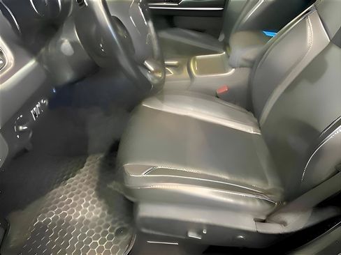 Used 2022 Dodge Charger SXT w/ Leather Interior Group RWD image 26