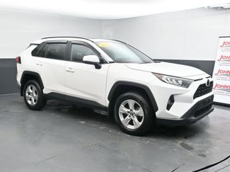 Used 2019 Toyota RAV4 XLE w/ Carpet Mat Package video 2