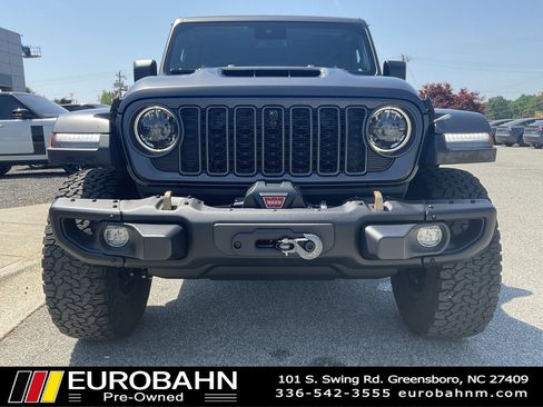 Used 2025 Jeep Wrangler Unlimited Rubicon 392 AWD/4WD image 25